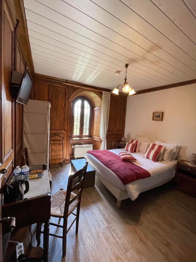 Bed and Breakfast Manoir du Grail à Devesset Extérieur photo